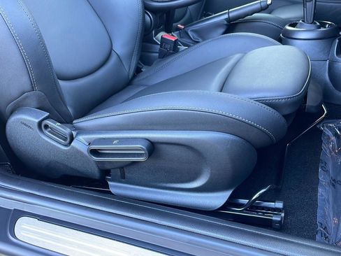 Used 2024 MINI Cooper S image 2