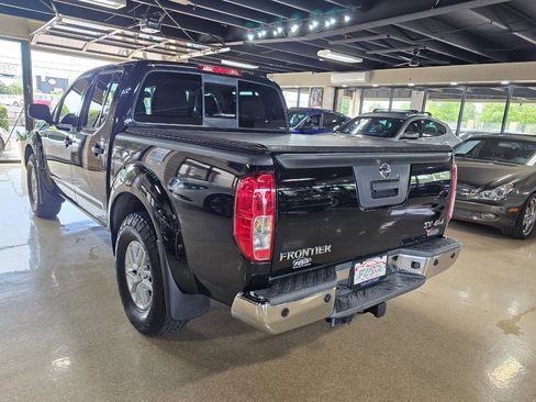 Used 2016 Nissan Frontier SV AWD/4WD image 5