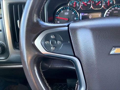 Used 2018 Chevrolet Silverado 1500 LT w/ LT Eassist Package image 23