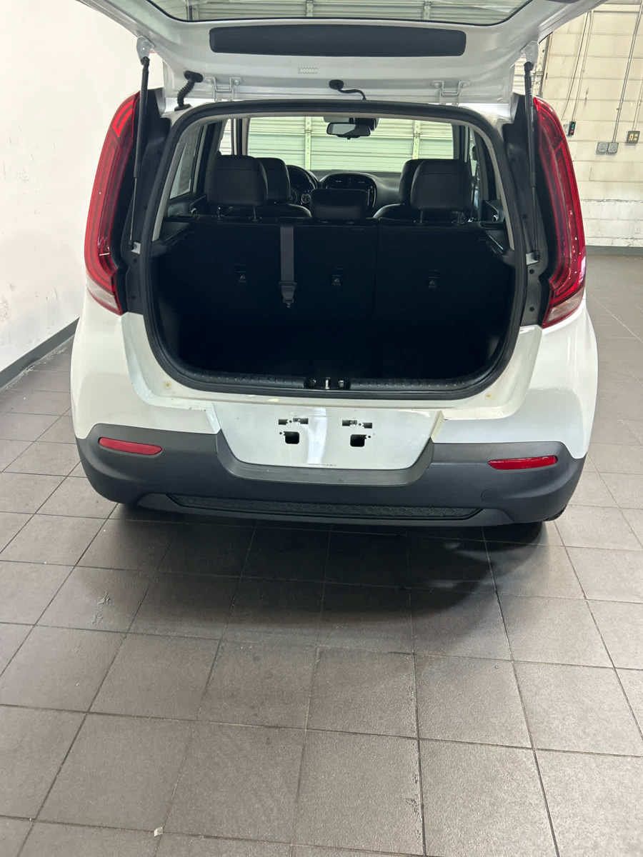 Used 2020 Kia Soul EX w/ Option Group 015 FWD image 10