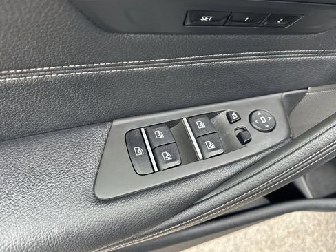 Used 2023 BMW 540i w/ M Sport Package RWD image 11