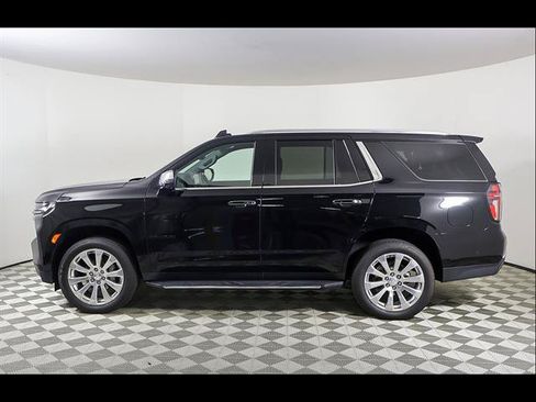 Used 2024 Chevrolet Tahoe Premier w/ Advanced Technology Package AWD/4WD image 3