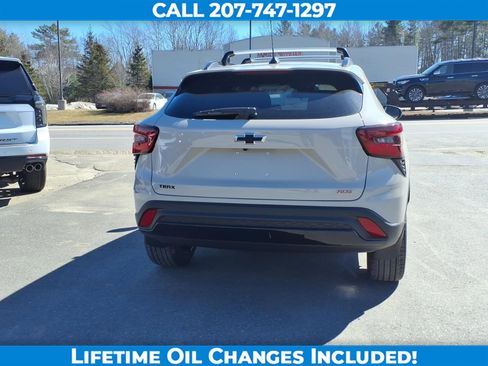 New 2026 Chevrolet Trax RS w/ Sunroof Package image 6