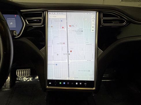 Used 2016 Tesla Model S 60 image 30