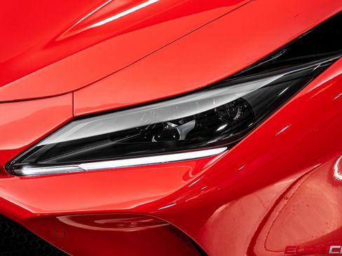 Used 2022 Ferrari F8 Tributo image 14