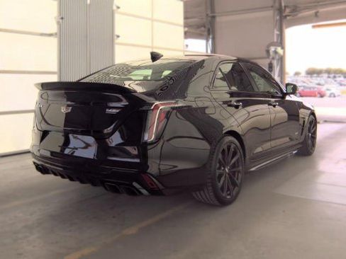 Used 2023 Cadillac CT4 V Blackwing w/ Driver Assist Package RWD image 5