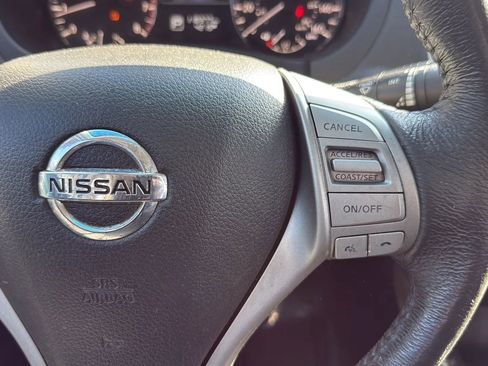 Used 2015 Nissan Altima 2.5 SV w/ Convenience Package FWD image 31