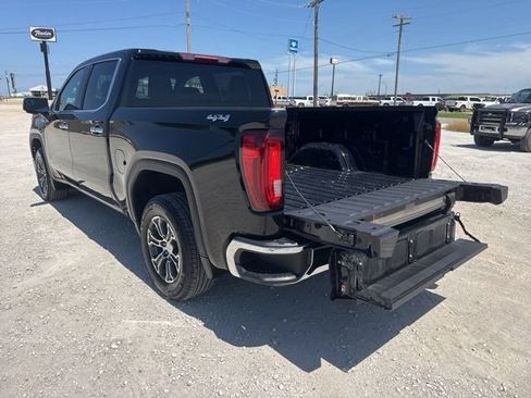 Used 2026 GMC Sierra 1500 SLT AWD/4WD image 4