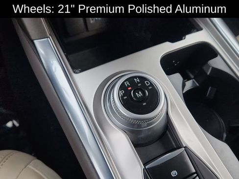 Used 2020 Ford Explorer Platinum w/ Premium Technology Package AWD/4WD image 48
