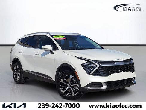 Certified 2025 Kia Sportage EX AWD/4WD image 1
