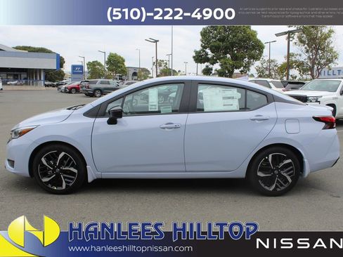 New 2025 Nissan Versa SR w/ Trunk Package image 2