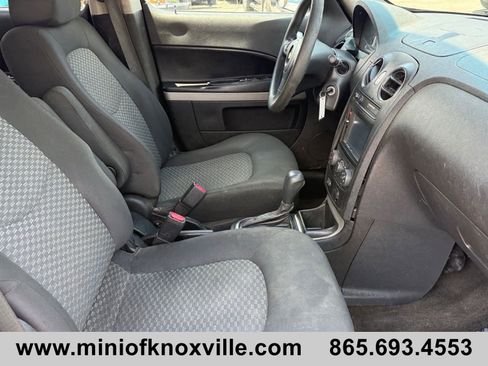 Used 2010 Chevrolet HHR LS FWD image 24