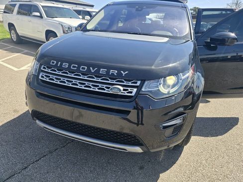 Used 2018 Land Rover Discovery Sport HSE image 42