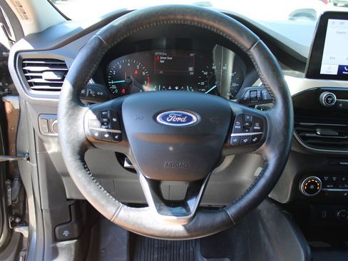 Used 2020 Ford Escape SEL FWD image 12