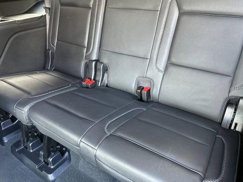 Used 2025 GMC Yukon Denali image 14