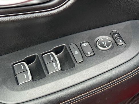 Certified 2023 Honda HR-V Sport image 17