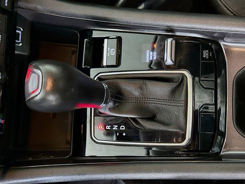 Used 2022 Jeep Compass Latitude w/ Sun and Sound Group image 20