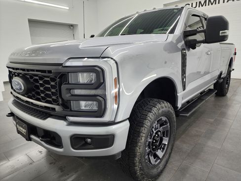 Used 2024 Ford F350 XLT w/ XLT Premium Package image 6