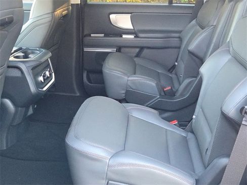 New 2025 Ford Expedition Active image 17