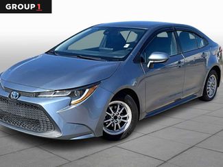 Used 2022 Toyota Corolla LE video 1