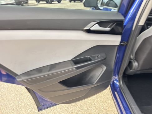 Certified 2024 Volkswagen Taos S image 19