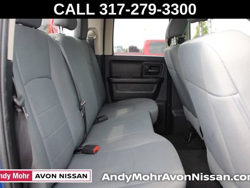 Used 2016 RAM 1500 Express RWD image 19