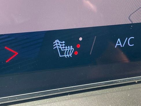 New 2026 Chevrolet Traverse LT w/ Midnight/Sport Edition image 30