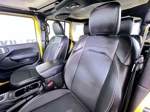 Used 2021 Jeep Wrangler Unlimited Sport image 11