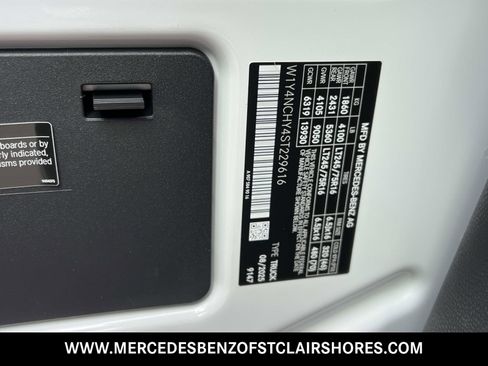 New 2025 Mercedes-Benz Sprinter 2500 image 25