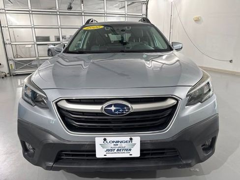 Used 2020 Subaru Outback Premium AWD/4WD image 2