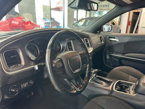 Used 2019 Dodge Charger Scat Pack image 35