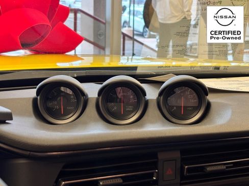 Certified 2024 Nissan Z Performance w/ Floor Mat Package image 23