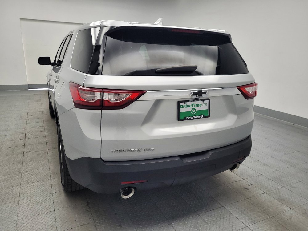 Used 2020 Chevrolet Traverse LS w/ LPO, Blackout Package AWD/4WD image 6