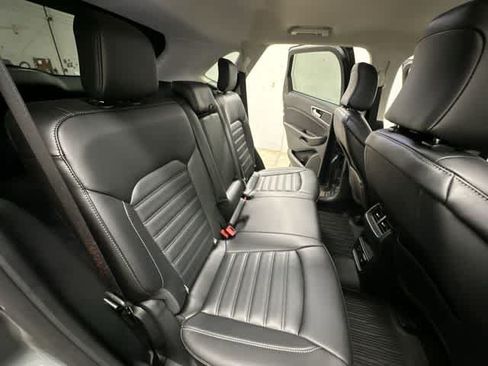 Used 2024 Ford Edge SEL w/ Convenience Package AWD/4WD image 23