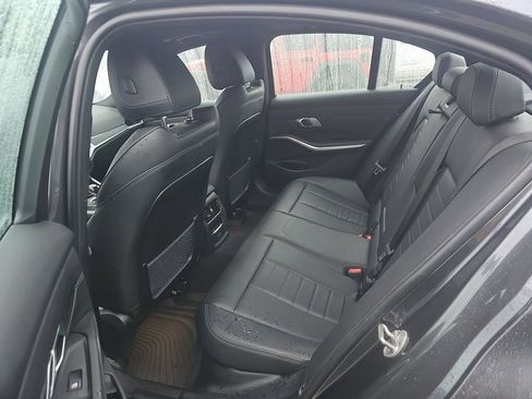 Used 2022 BMW 330i xDrive Sedan w/ Premium Package 2 image 9