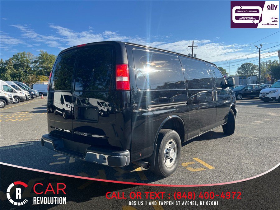 Used 2019 Chevrolet Express 2500 w/ Driver Convenience Package RWD image 7