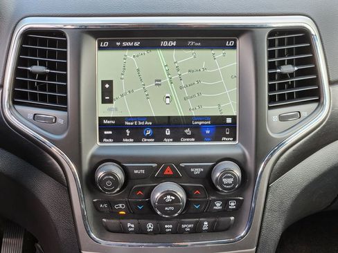 Used 2018 Jeep Grand Cherokee Altitude AWD/4WD image 20