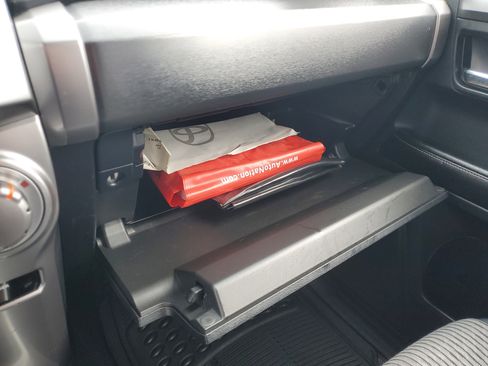 Used 2015 Toyota 4Runner 2WD image 29