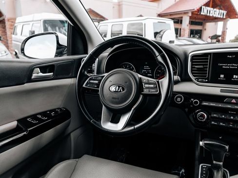 Used 2021 Kia Sportage EX AWD/4WD image 24