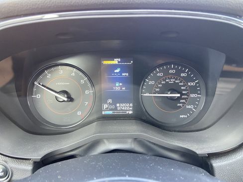 Used 2021 Subaru Crosstrek 2.0i image 14