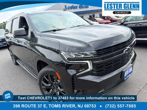 Certified 2024 Chevrolet Suburban RST w/ Luxury Package AWD/4WD image 1