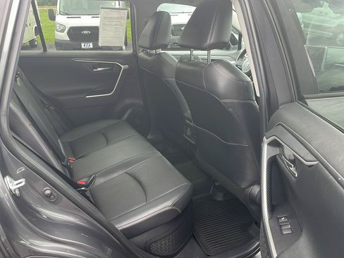 Used 2020 Toyota RAV4 Limited w/ Limited Grade Weather Package AWD/4WD image 26
