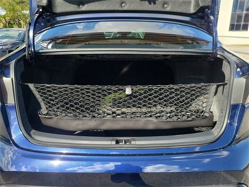 Used 2025 Toyota Corolla SE image 5