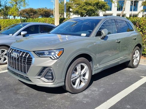 Certified 2022 Audi Q3 2.0T Premium Plus image 2