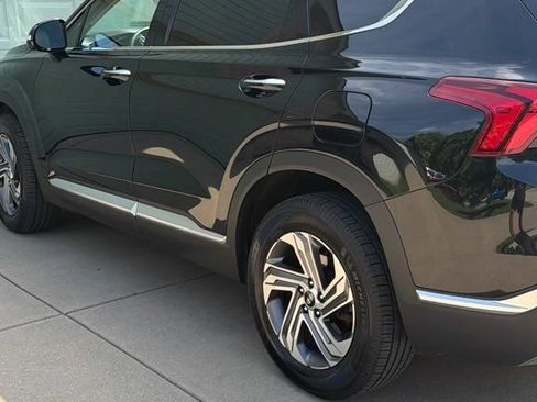 Used 2023 Hyundai Santa Fe SEL w/ Premium Package FWD image 4