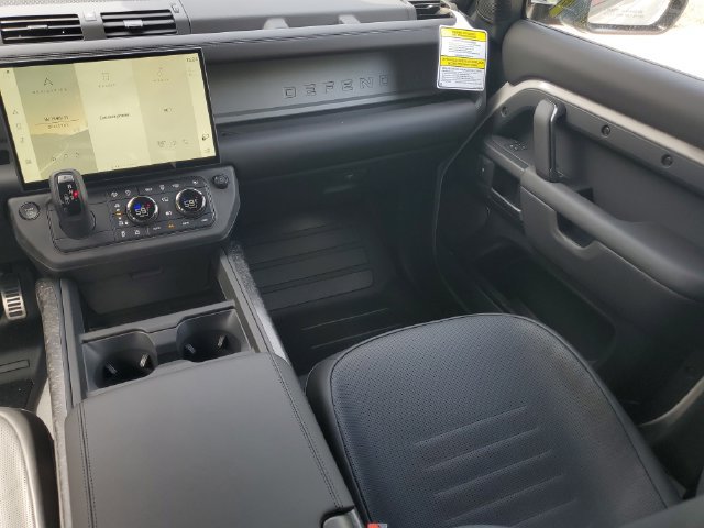 New 2026 Land Rover Defender 110 AWD/4WD image 16