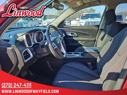 Used 2017 Chevrolet Equinox LT w/ Convenience Package image 12