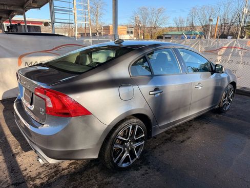 Used 2017 Volvo S60 T5 Dynamic w/ Protection Package image 12