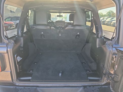 Used 2020 Jeep Wrangler Unlimited Sport AWD/4WD image 14