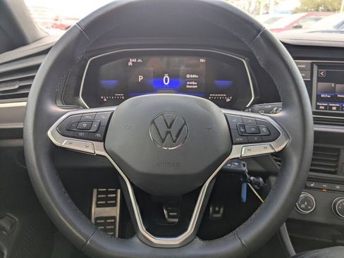 Used 2024 Volkswagen Jetta Sport image 26